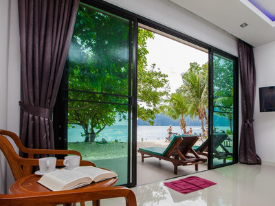 PARADISE RESORT PHI PHI