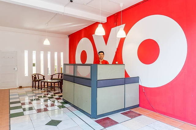Oyo 1340 Wisma Alamanda