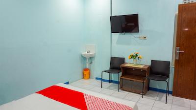 Oyo 2088 Grha Blue Sky Syariah