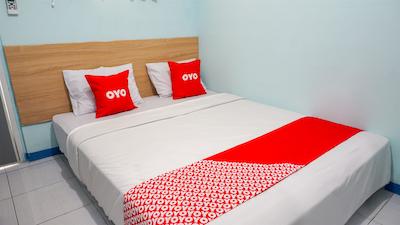 Oyo 2088 Grha Blue Sky Syariah