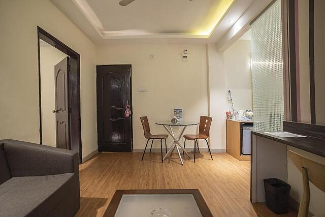 Fabhotel Magnus Calypso Viman Nagar