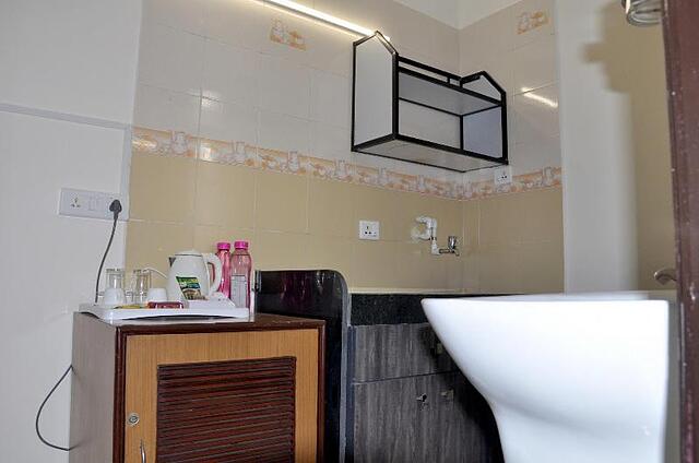 Fabhotel Magnus Calypso Viman Nagar