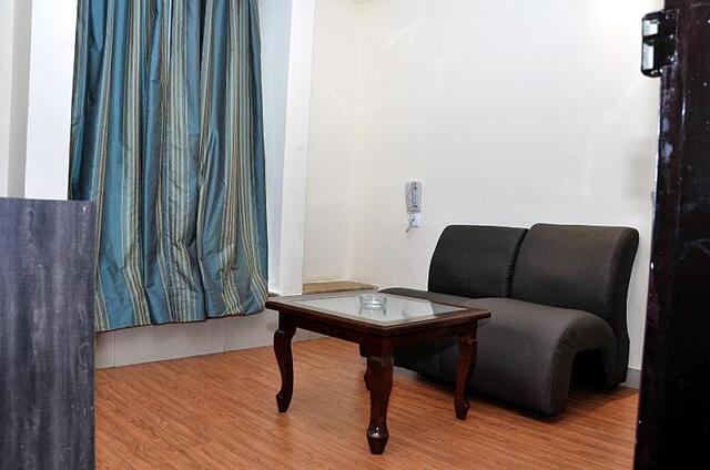 Fabhotel Magnus Calypso Viman Nagar