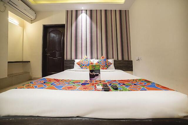 Fabhotel Magnus Calypso Viman Nagar