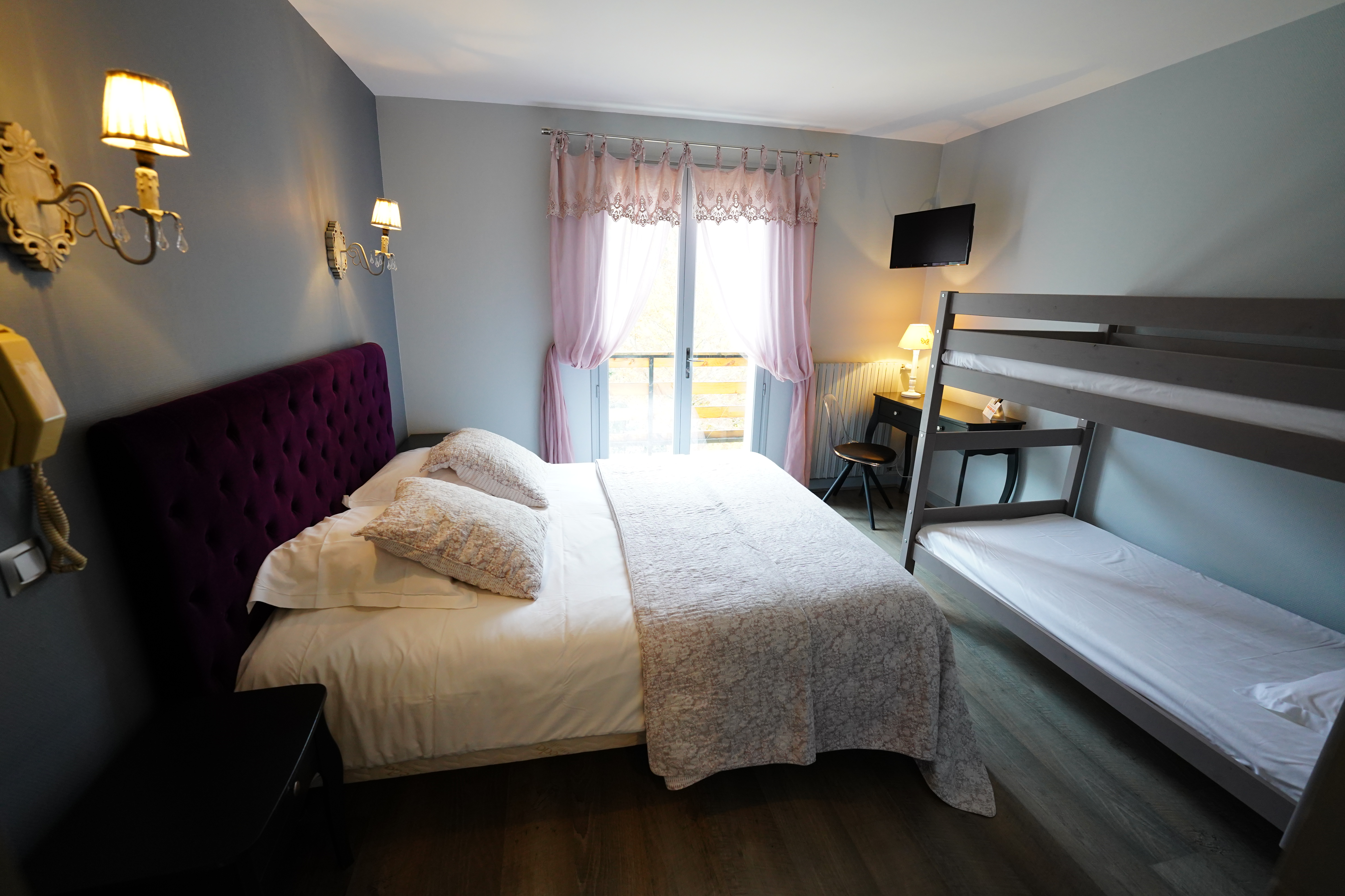 LOGIS HOTEL LE GRIOU
