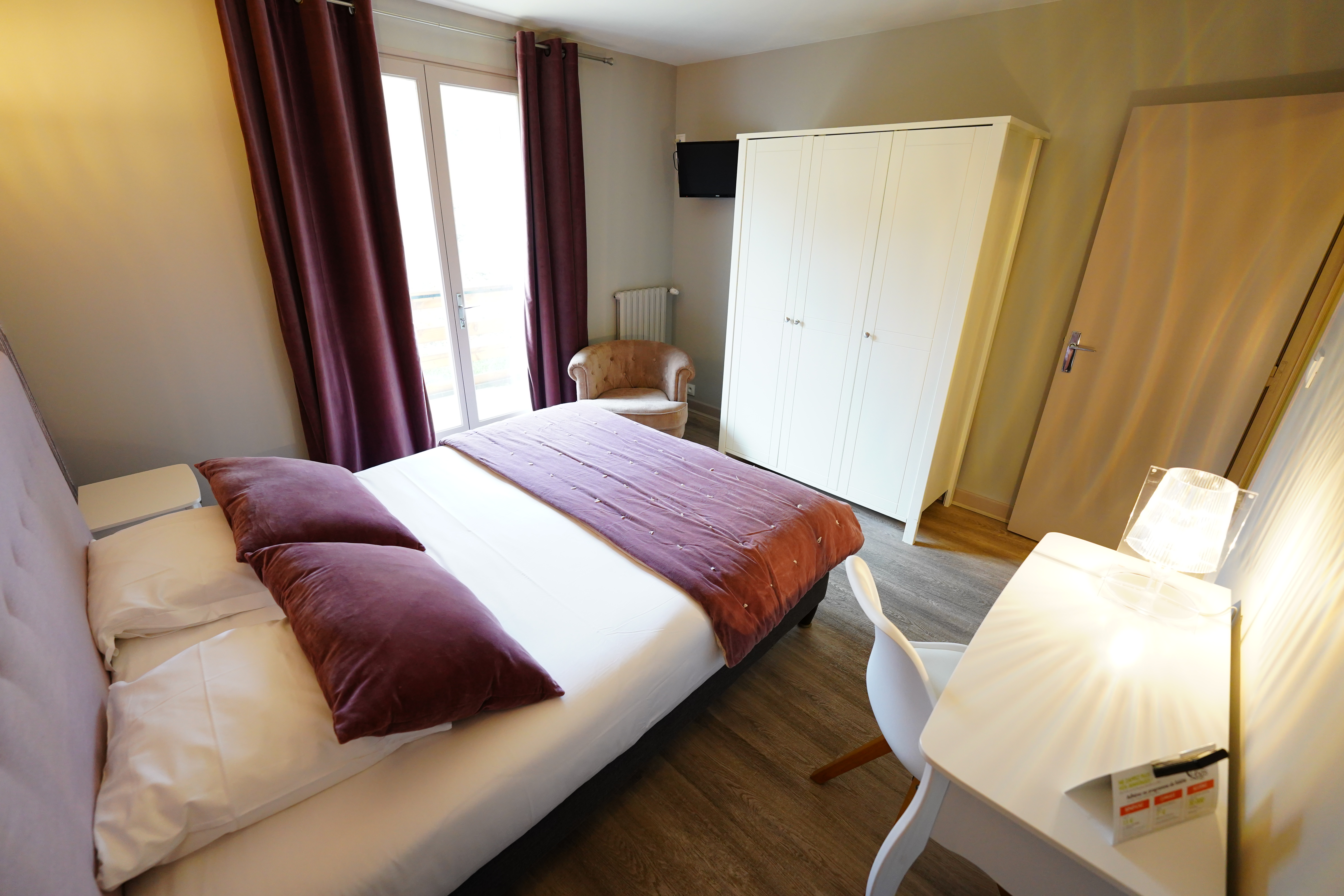 LOGIS HOTEL LE GRIOU