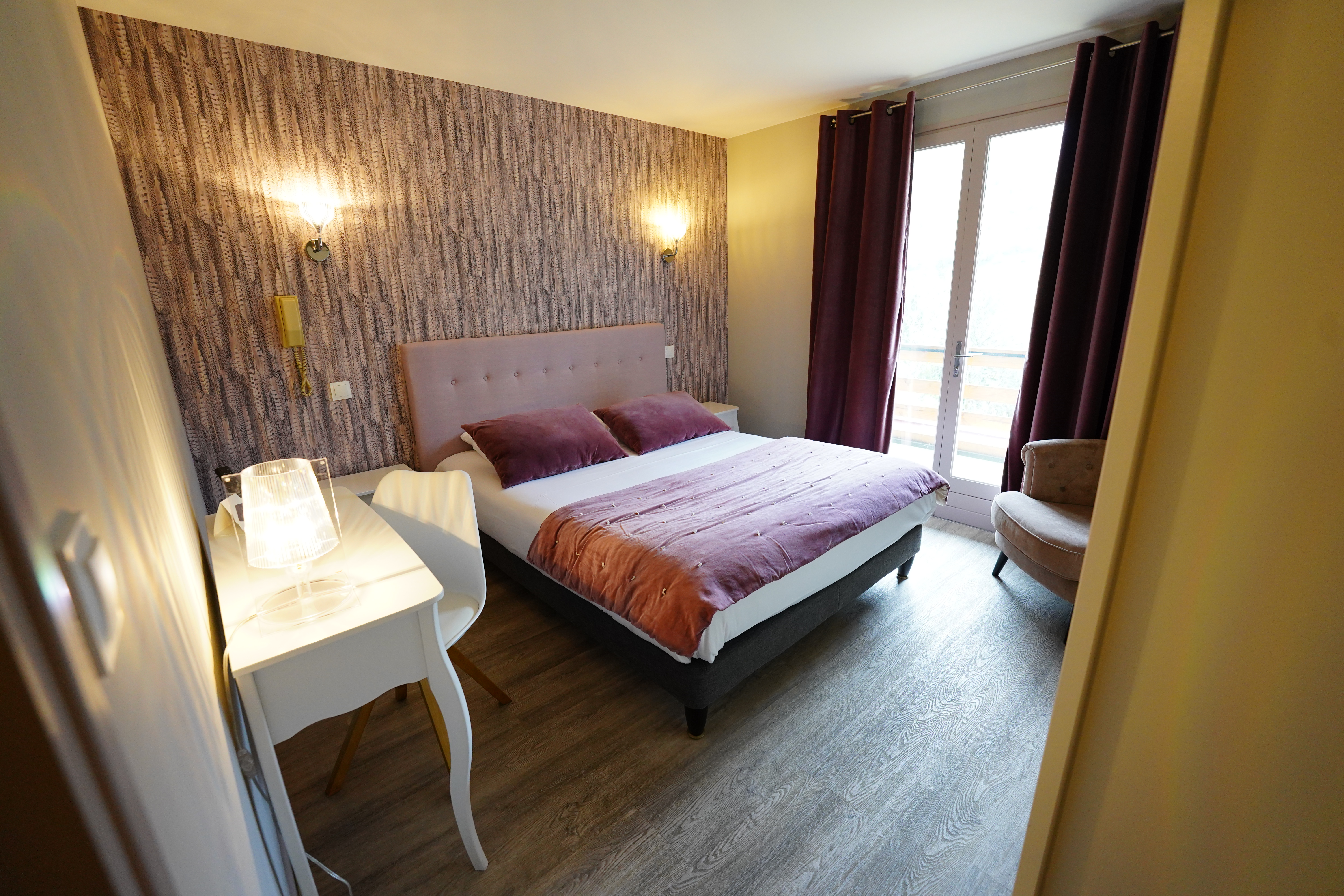 LOGIS HOTEL LE GRIOU
