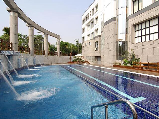 GARDEN VILLA HOTEL