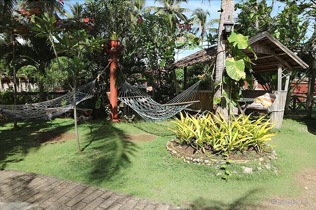 Blue Wave Inn Beach Resort Restaurant