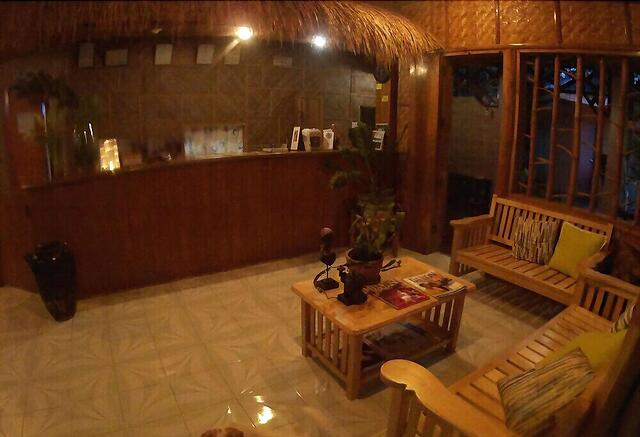 Blue Wave Inn Beach Resort Restaurant