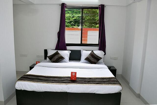 Oyo 9533 Hotel Milind Villa