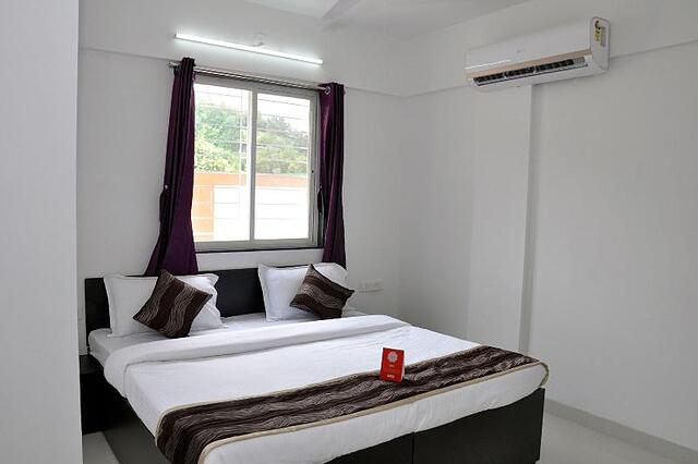 Oyo 9533 Hotel Milind Villa