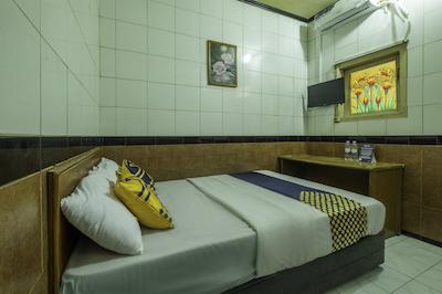 Spot On 2054 Hotel Arimbi 3