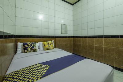 Spot On 2054 Hotel Arimbi 3