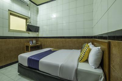 Spot On 2054 Hotel Arimbi 3