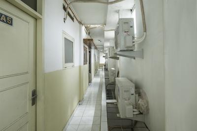 Spot On 2054 Hotel Arimbi 3