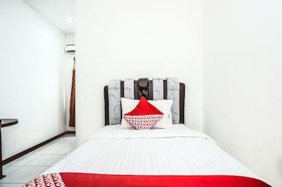 Oyo 1582 Bungo Guest House