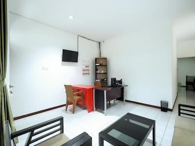 Oyo 1582 Bungo Guest House