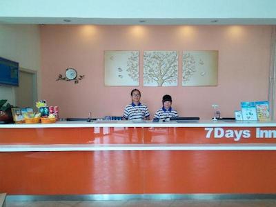 7 DAYS INN JINAN JINAN UNIVERSITY JIWEI ROAD BRANC