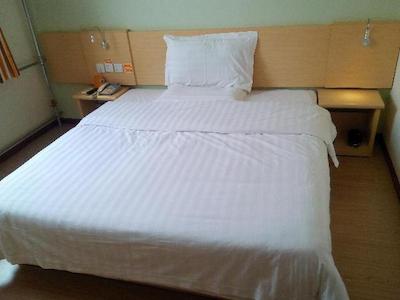7 DAYS INN JINAN JINAN UNIVERSITY JIWEI ROAD BRANC