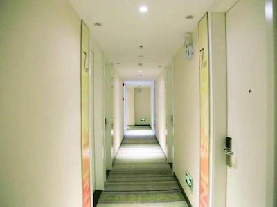 7 DAYS INNA JINAN CHANGQING UNIVERSITY TOWN