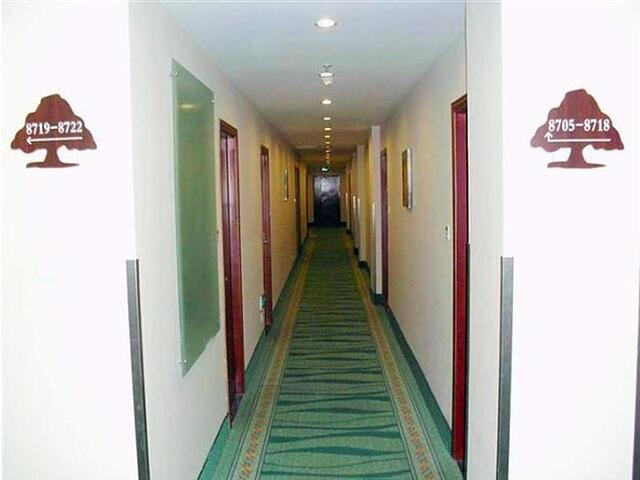 GREENTREE INN WUXI LINGSHAN AREA