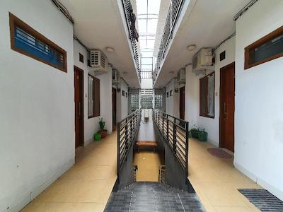 OYO 569 Cigadung Guest House