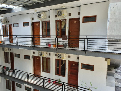 OYO 569 Cigadung Guest House