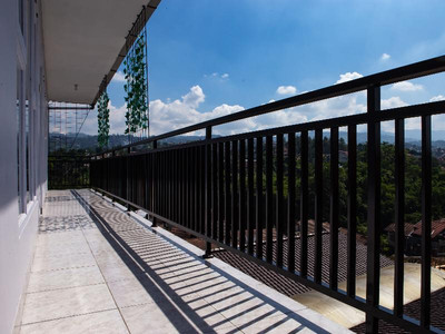 OYO 569 Cigadung Guest House