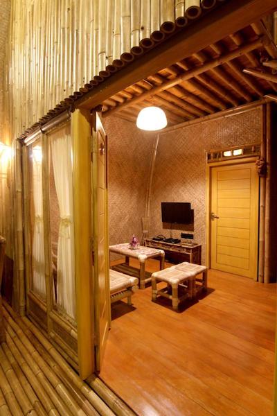 VILLA CHAVAMINERVA BAMBU LEMBANG