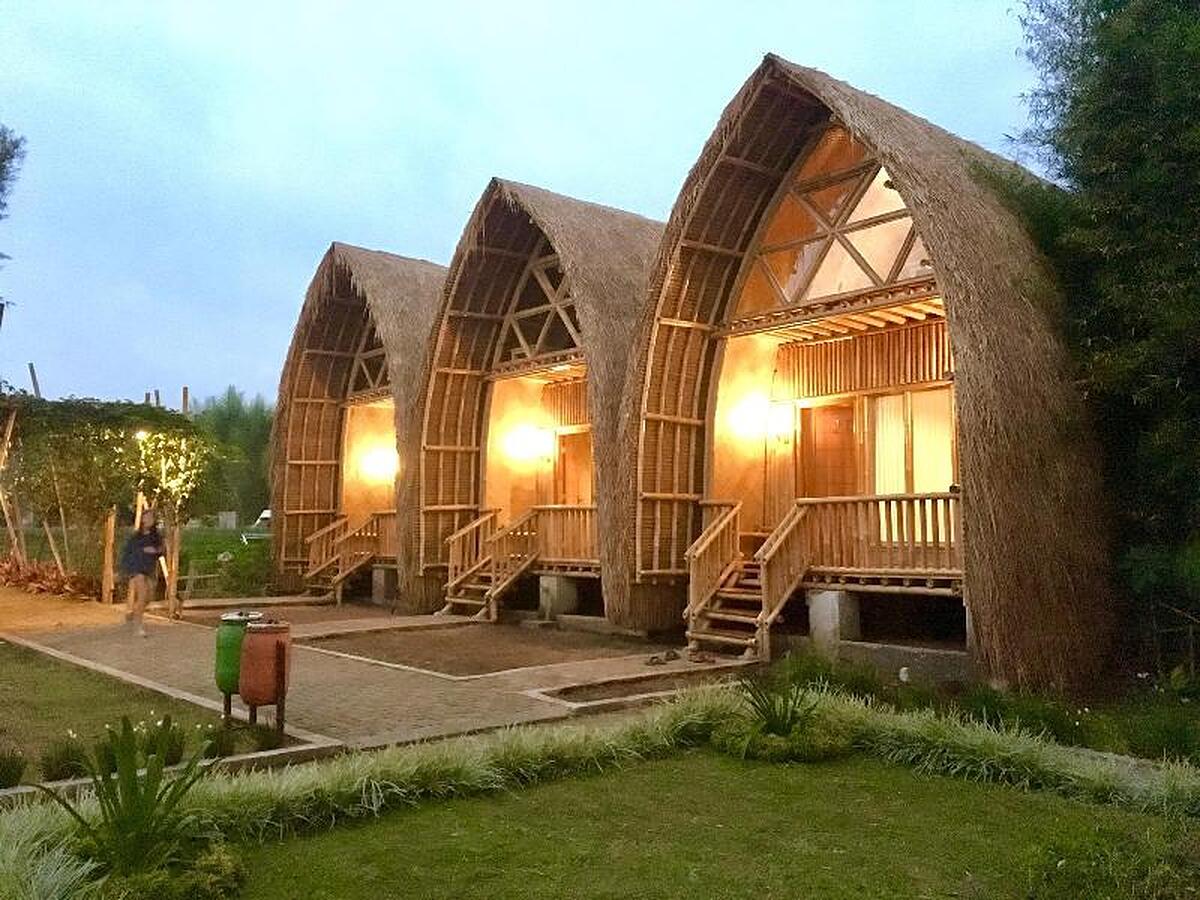 VILLA CHAVAMINERVA BAMBU LEMBANG