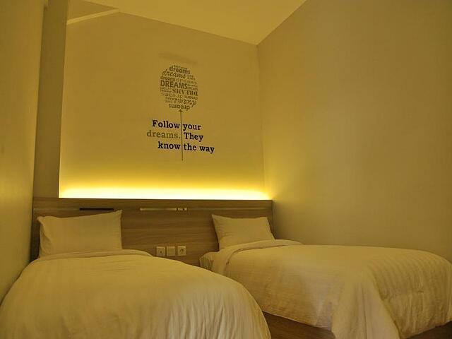SUMMER BED AND BREAKFAST HOTEL