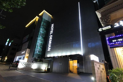 Demian Hotel