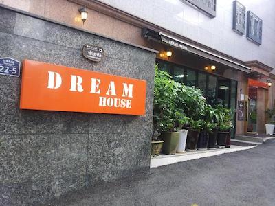DREAM GUEST HOUSE MYEONGDONG