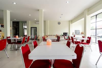 Oyo 1940 Cendana Homestay Syariah