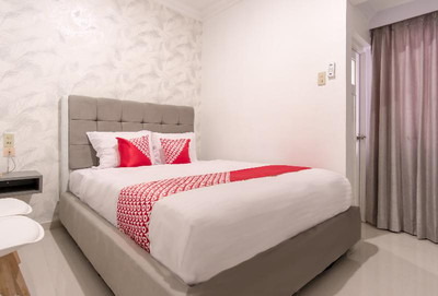 Oyo 487 Gajah Mada Hotel