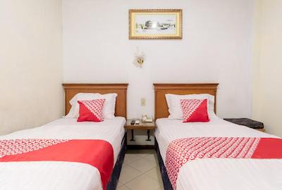 Oyo 487 Gajah Mada Hotel