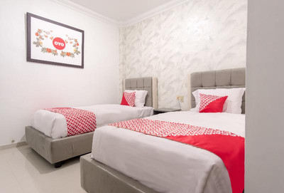 Oyo 487 Gajah Mada Hotel