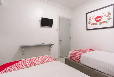 Oyo 487 Gajah Mada Hotel