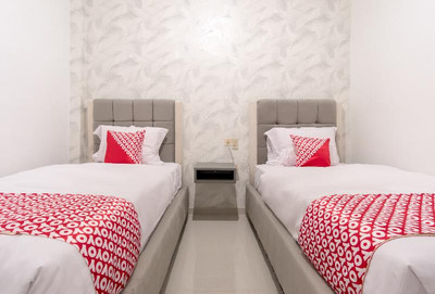 Oyo 487 Gajah Mada Hotel