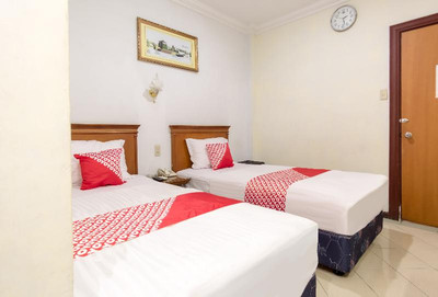 Oyo 487 Gajah Mada Hotel
