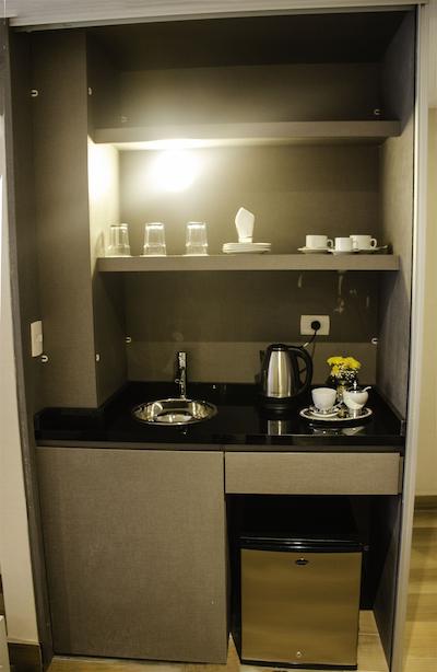 AVELLANEDA APARTS & SUITES