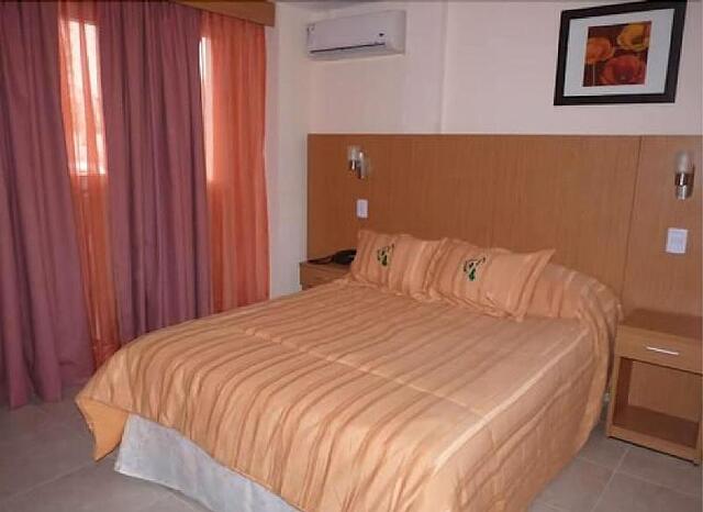 Hotel Osam