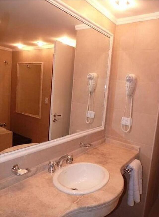 Hotel Osam