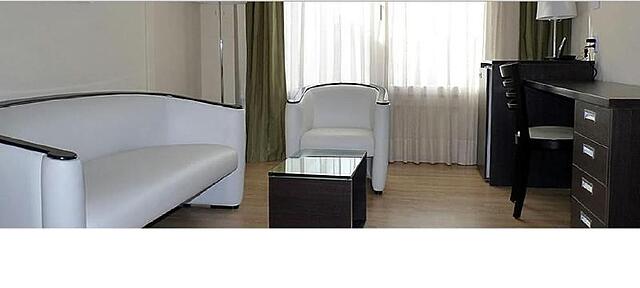 Hotel Osam