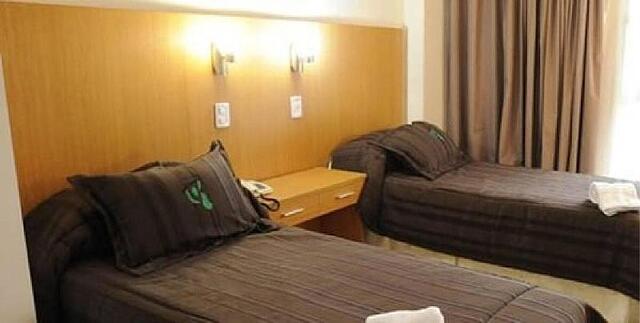 Hotel Osam