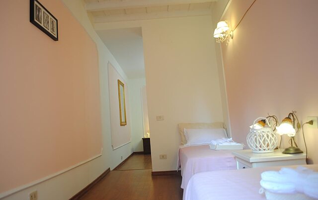 DREAMING NAVONA ROOMS
