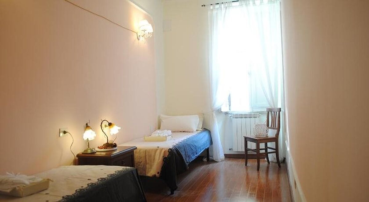 DREAMING NAVONA ROOMS
