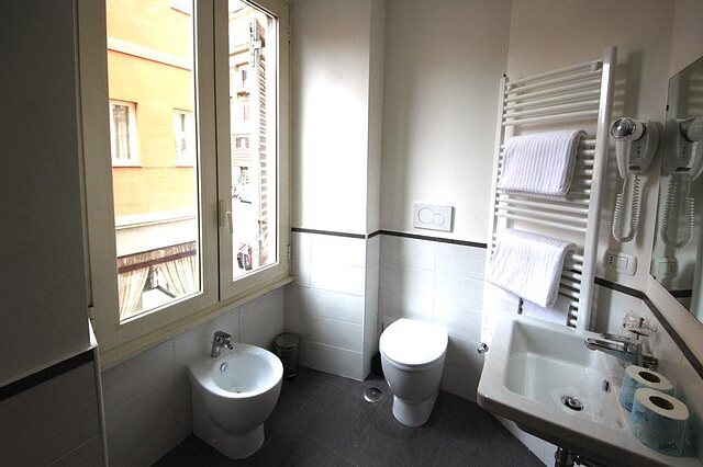 Elle Cavour Guest House