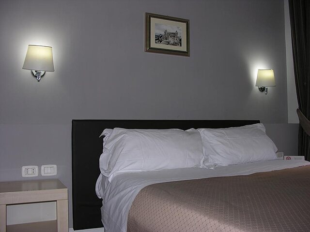 Elle Cavour Guest House